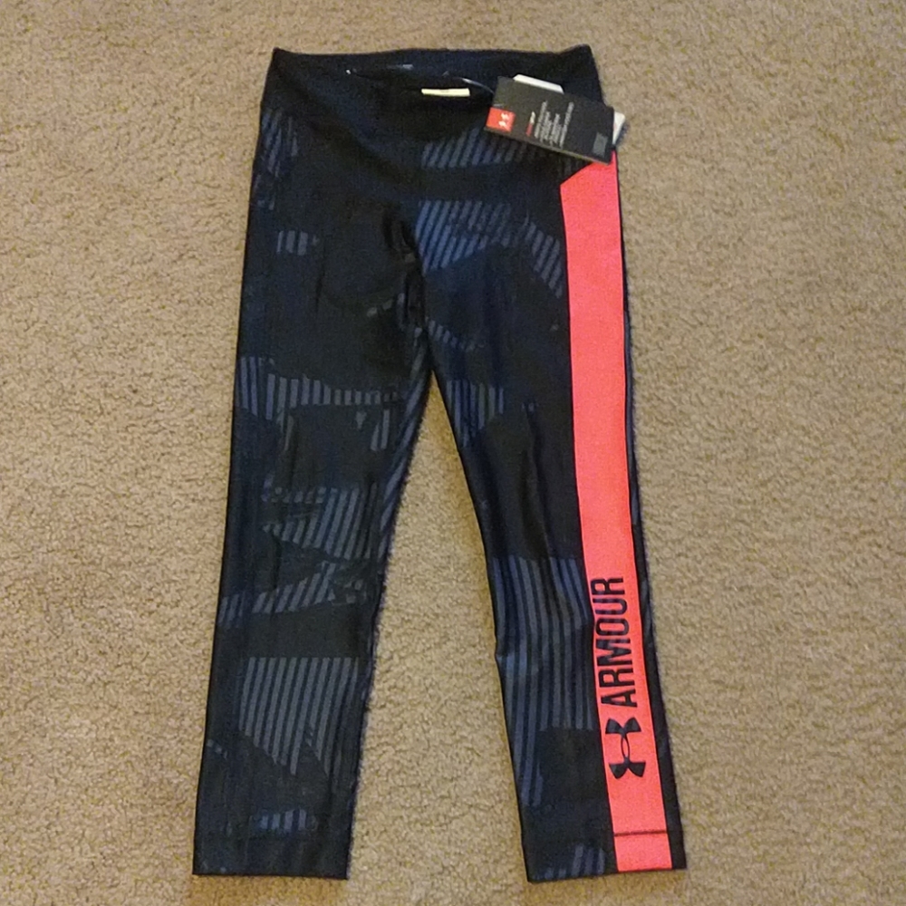 Under Armour compression leggings sz XS NEW w Tags